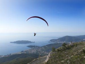 Montenegro-Aktivurlaub-Tandem-Paragleiten-Budva