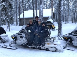 Schneemobil-Reise-Finnland