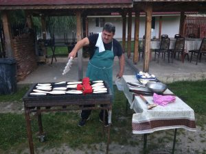 outdoor-kueche-rumaenien-erlebnisreise