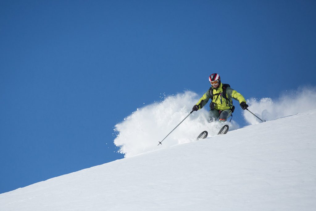 Heliskiing Heliboarding Abenteuer mit Heli LeadGuide