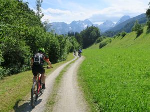 gefuherte-biketour-aktivurlaub-tirol