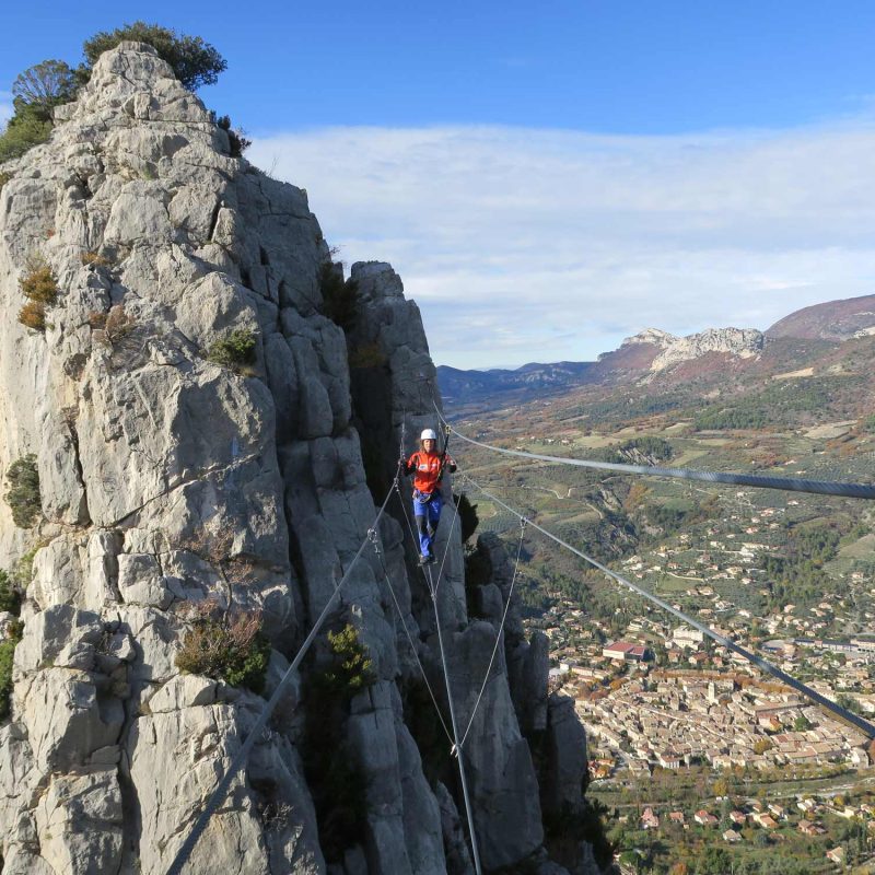 Eindrucksvolle Kletterroute bei Klettern Klettersteige mit Panorama auf deiner RAW Abenteuerreise